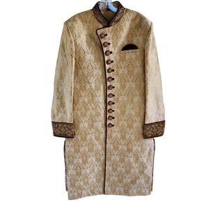 MeBaz Gold Brocade Beaded Wine Velvet Sherwani Long Fitted Coat sz 40/L Reg $900